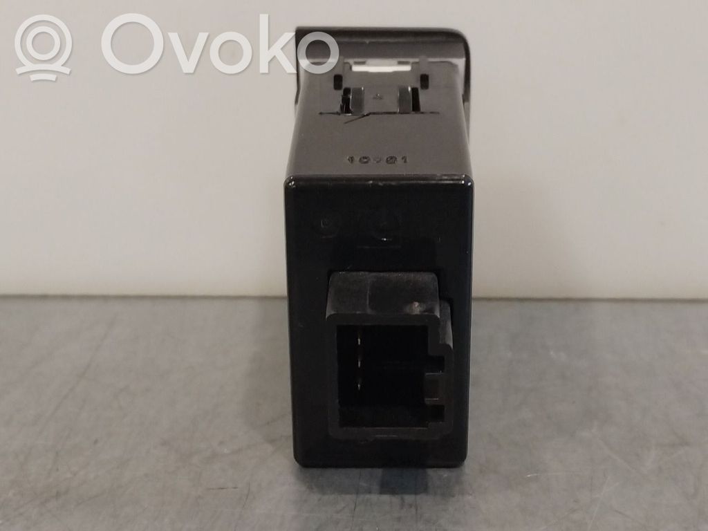 KIA Rio Muut kytkimet/nupit/vaihtimet 