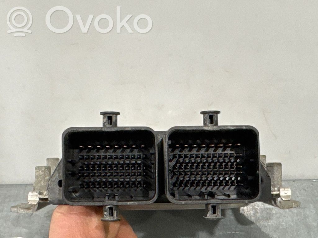 Suzuki Swift II Komputer / Sterownik ECU silnika 
