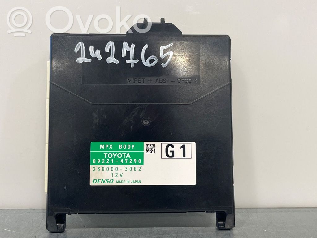 Toyota Prius+ (ZVW40) Autres unités de commande / modules