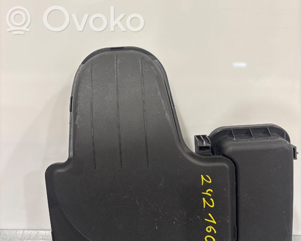 Toyota Aygo AB10 Boîtier de filtre à air