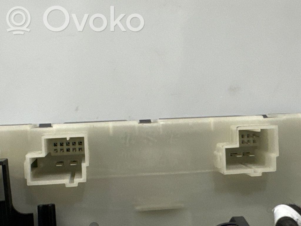 Mercedes-Benz EQC Moteur ouverture de coffre 