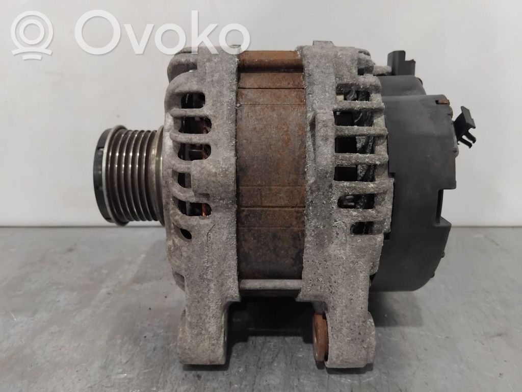 Opel Combo E Alternator