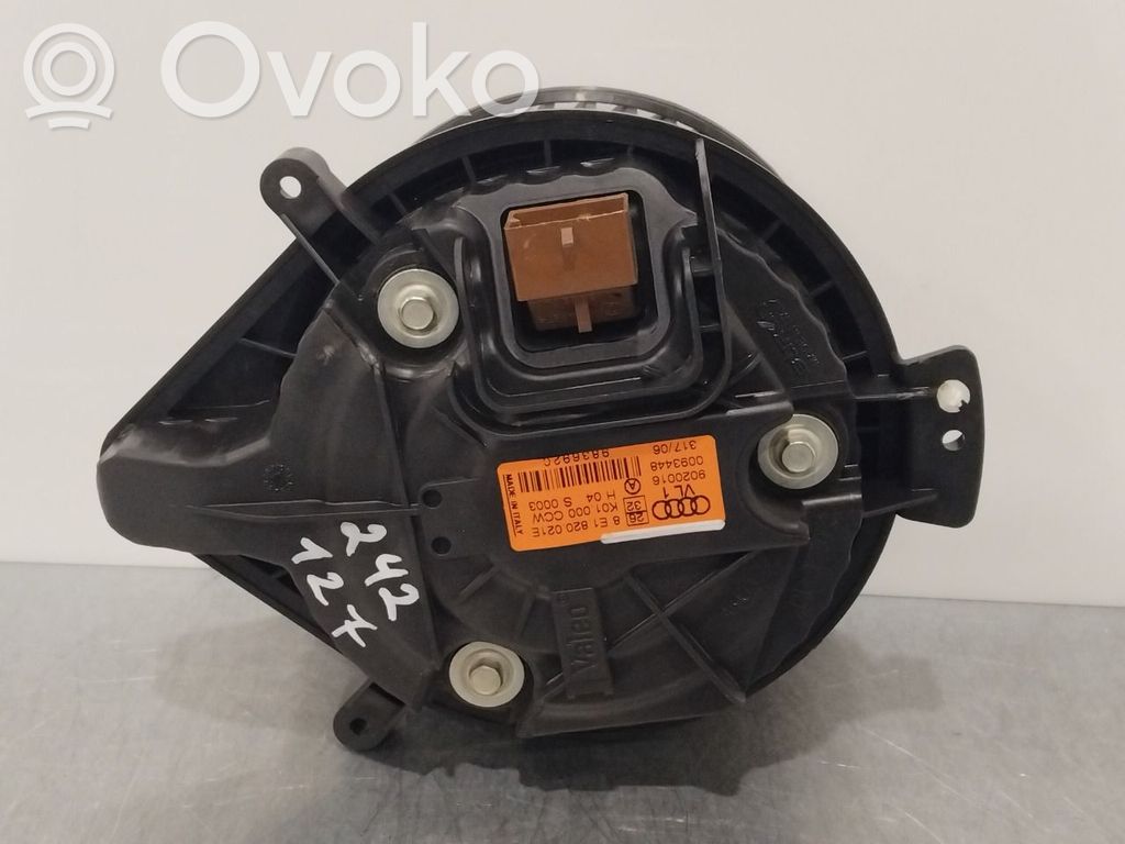 Audi A4 S4 B7 8E 8H Pulseur d'air habitacle 