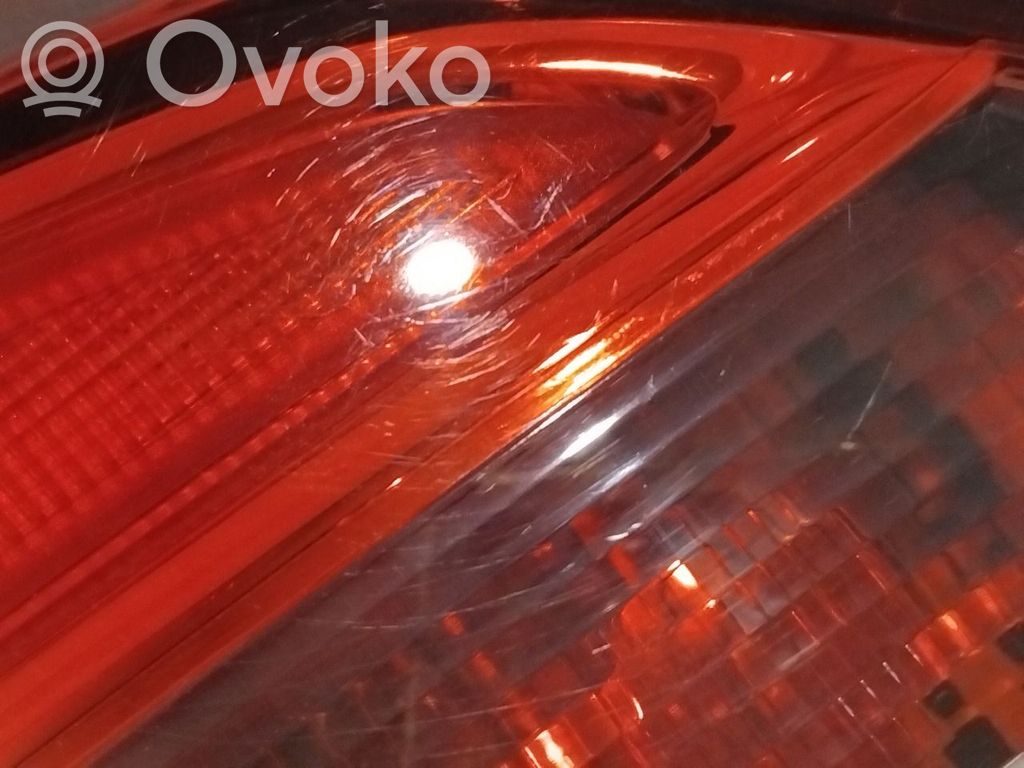 Opel Corsa E Lampă spate în caroserie 