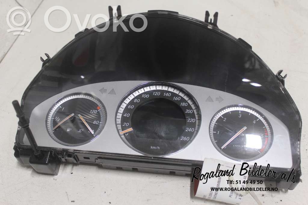 Mercedes-Benz C W204 Velocímetro (tablero de instrumentos)