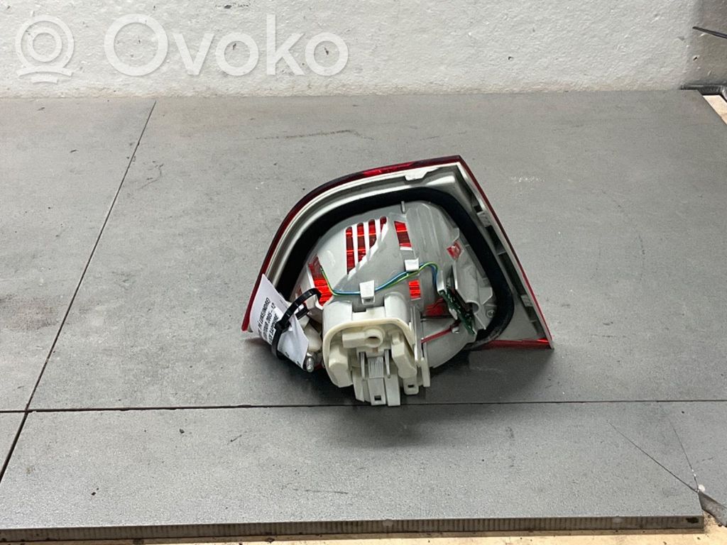 BMW 3 E90 E91 Rückleuchte Heckleuchte