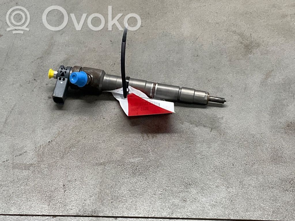 Audi A3 S3 8V Wtryskiwacz paliwa 