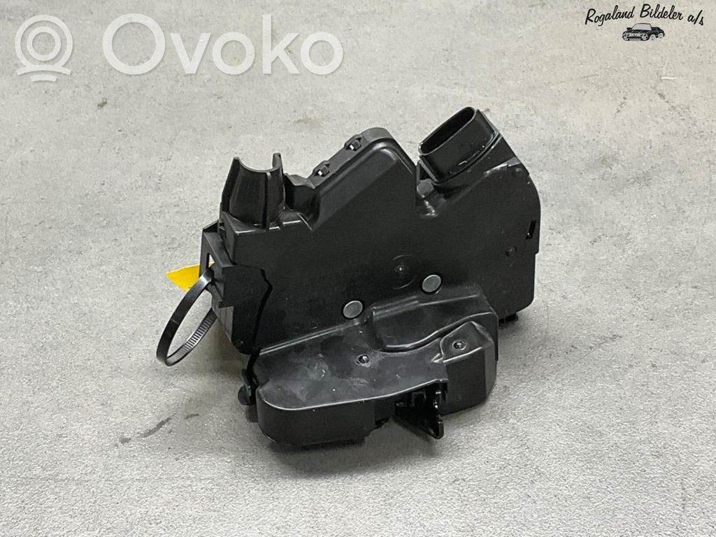 XPeng P7 Cerradura de puerta trasera 