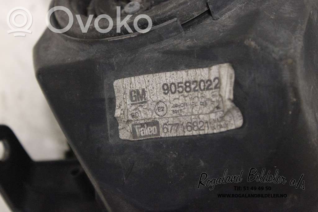 Opel Zafira A Etu-/Ajovalo
