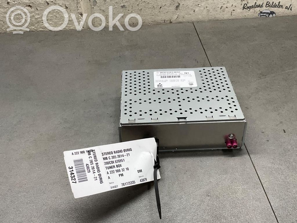 Mercedes-Benz C W205 Kit système audio 
