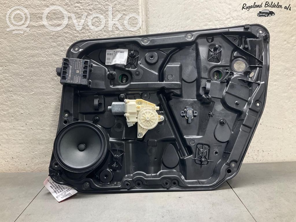 Mercedes-Benz B W246 W242 Alzacristalli elettrico della portiera anteriore 