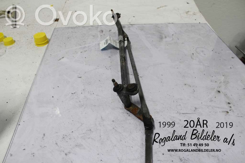 Volkswagen Golf VI Tringlerie d'essuie-glace avant