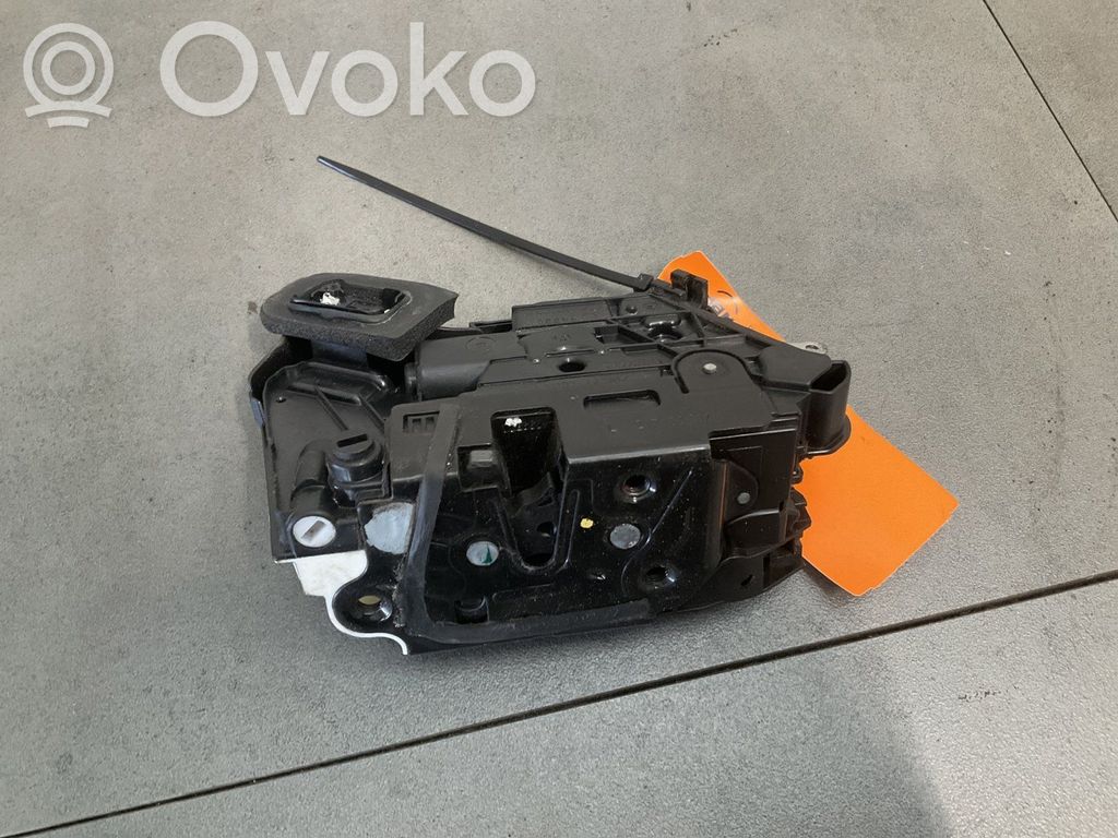 Volkswagen Polo V 6R Cerradura de puerta trasera 