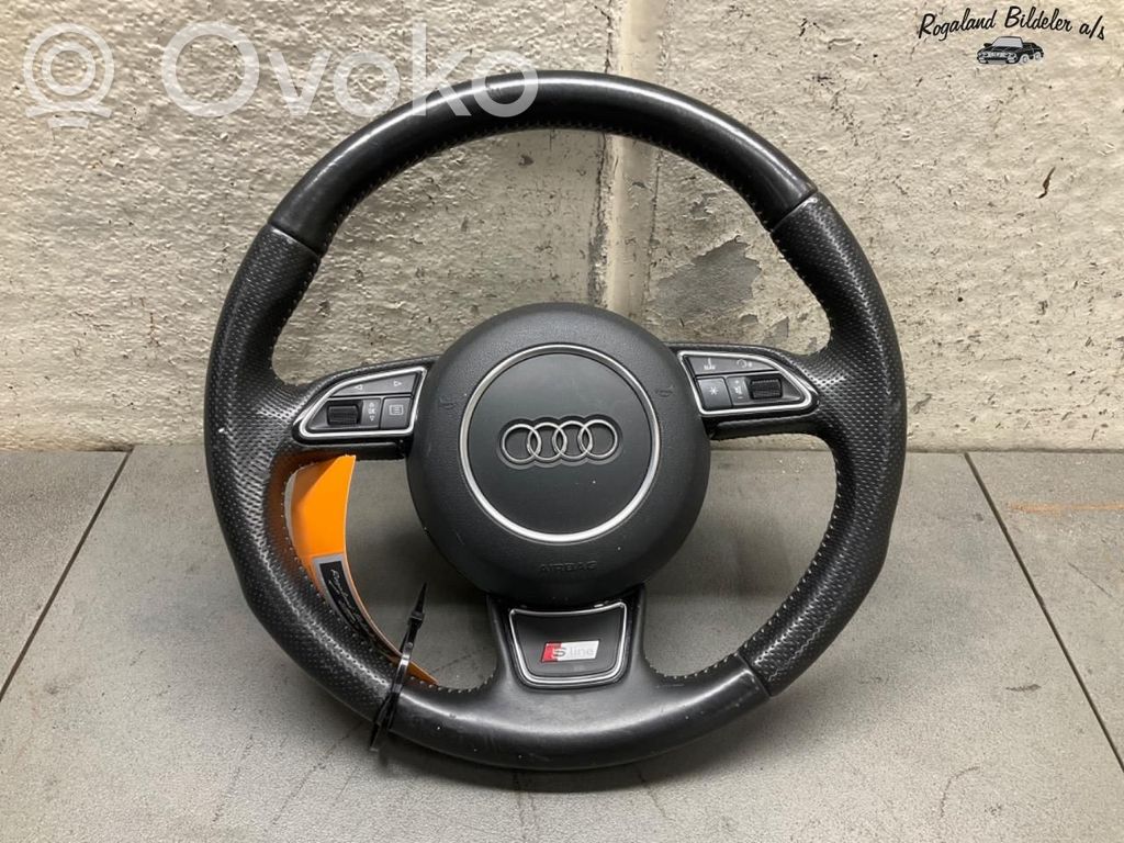 Audi Q3 8U Ohjauspyörä 