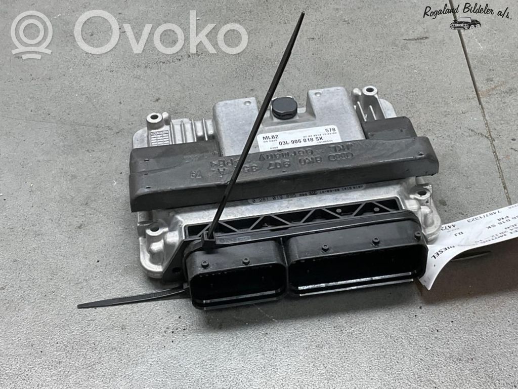 Audi A4 S4 B8 8K Engine control unit/module ECU 