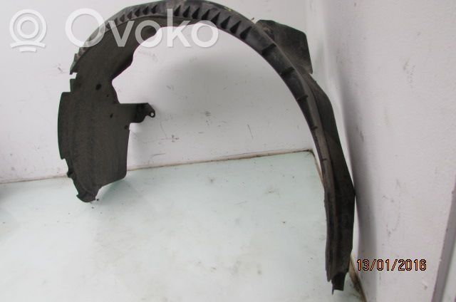 Volvo S40, V40 Nadkole przednie 