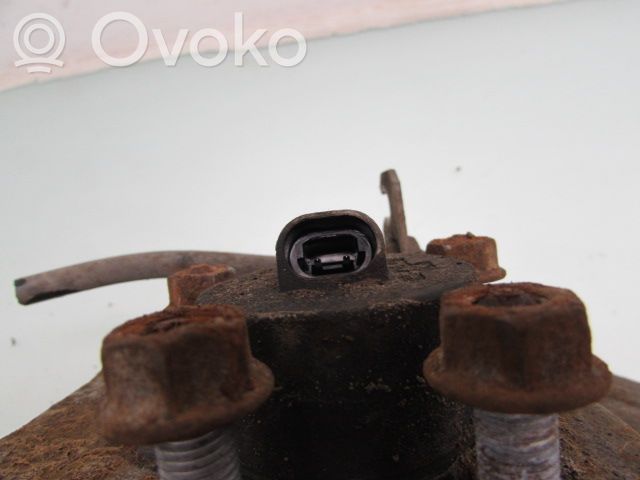 Opel Meriva A Olka-akselin laakeripesä 