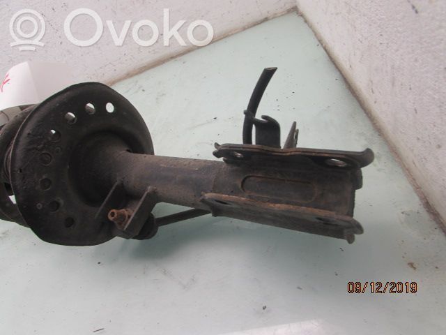 Nissan Qashqai Amortiguador delantero con muelle espiral