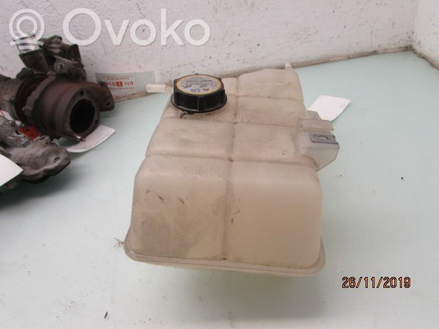 Ford Ranger Kraftstoff-Ausgleichsbehälter 