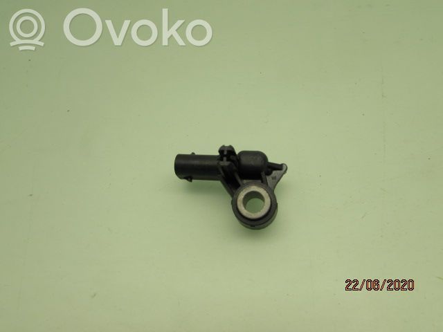 Tesla Model 3 Sensor impacto/accidente para activar Airbag