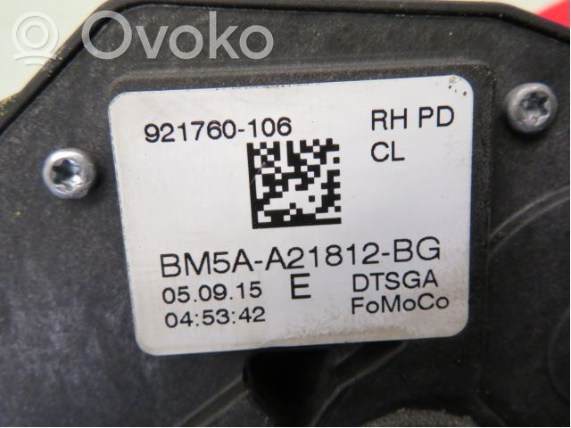 Ford Kuga II Etuoven lukko 