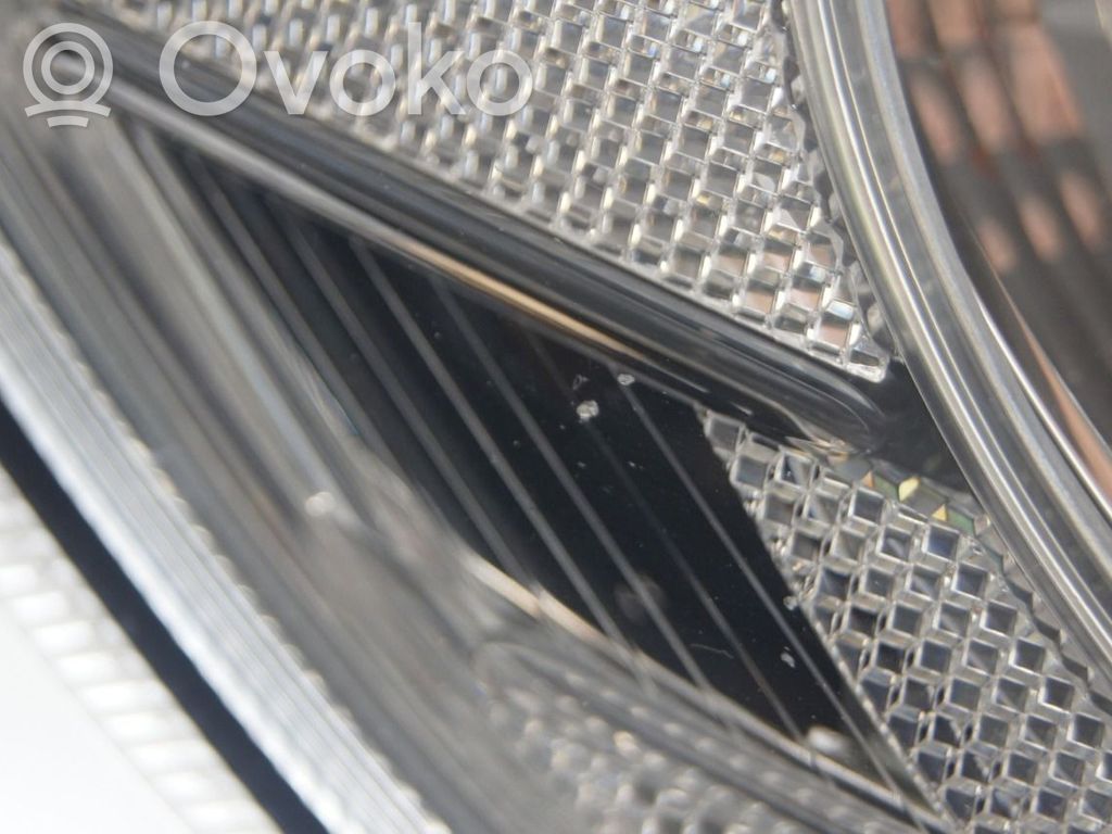Volvo C30 Headlight/headlamp