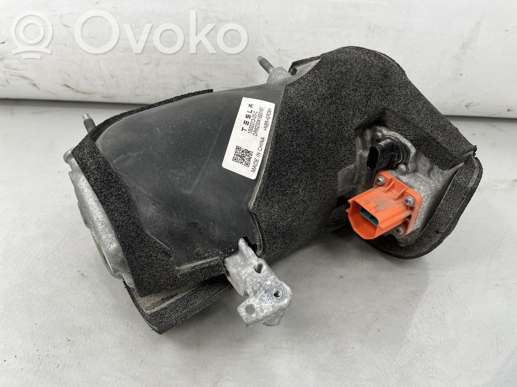 Tesla Model Y Ilmastointilaitteen kompressorin pumppu (A/C)
