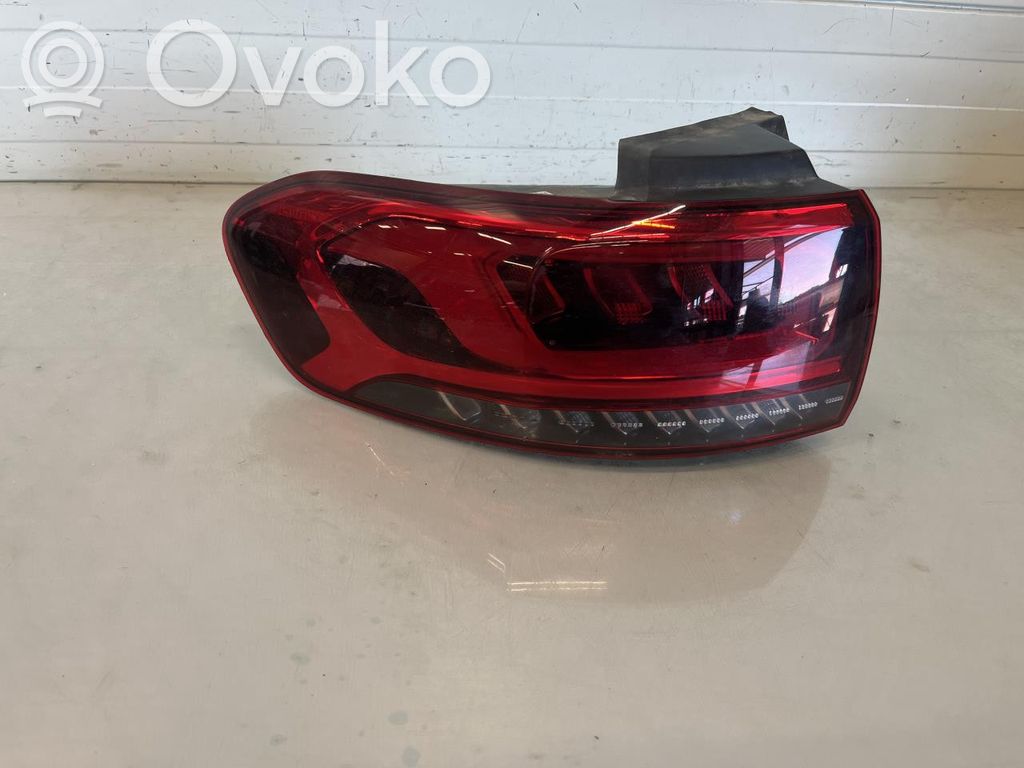 Mercedes-Benz EQB Lampă spate în caroserie 