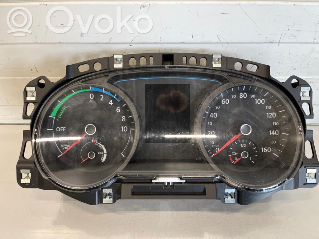 Volkswagen e-Golf Geschwindigkeitsmesser Cockpit