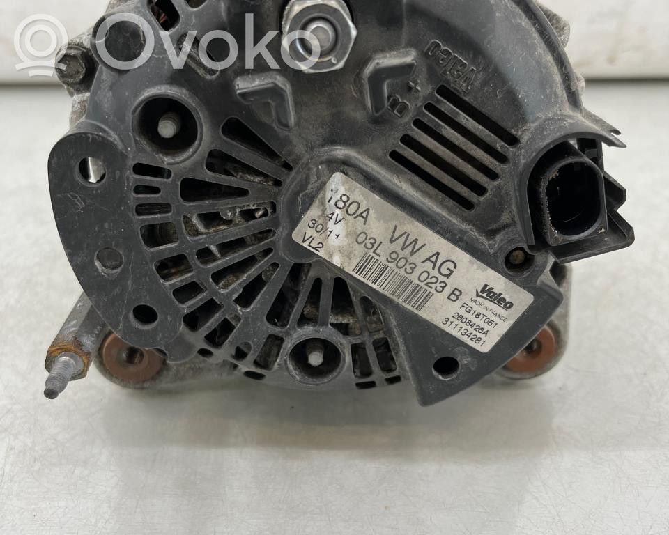 Volkswagen PASSAT CC Generator/alternator