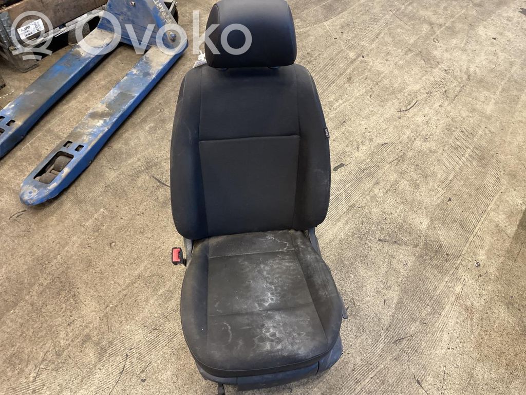 Volkswagen Caddy Asiento delantero del conductor 