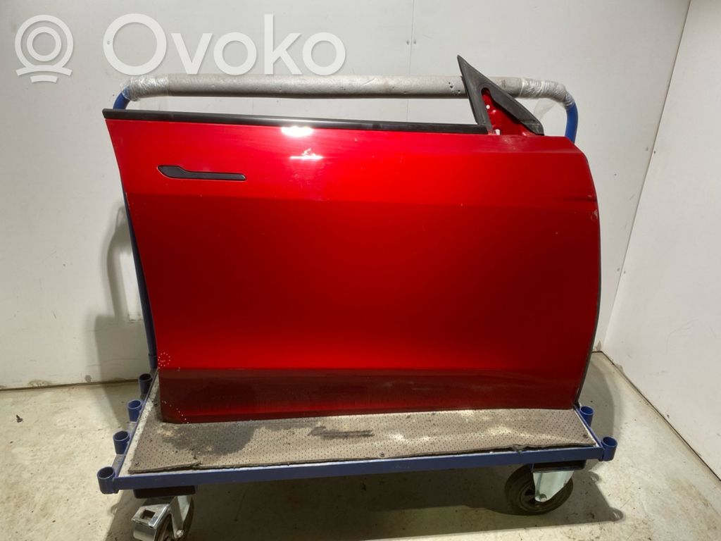 Tesla Model Y Drzwi przednie