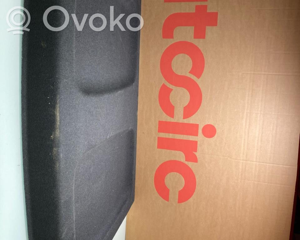 Polestar 2 Dangtelis užuolaidos (štorkės) laikiklio