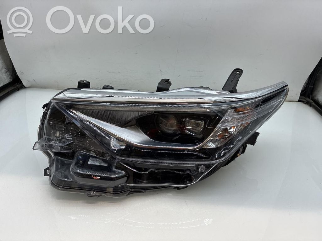 Toyota Auris E180 Far 