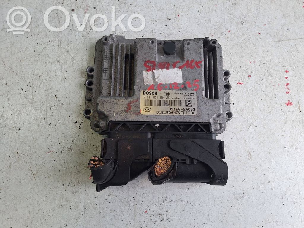 KIA Sportage Engine control unit/module 