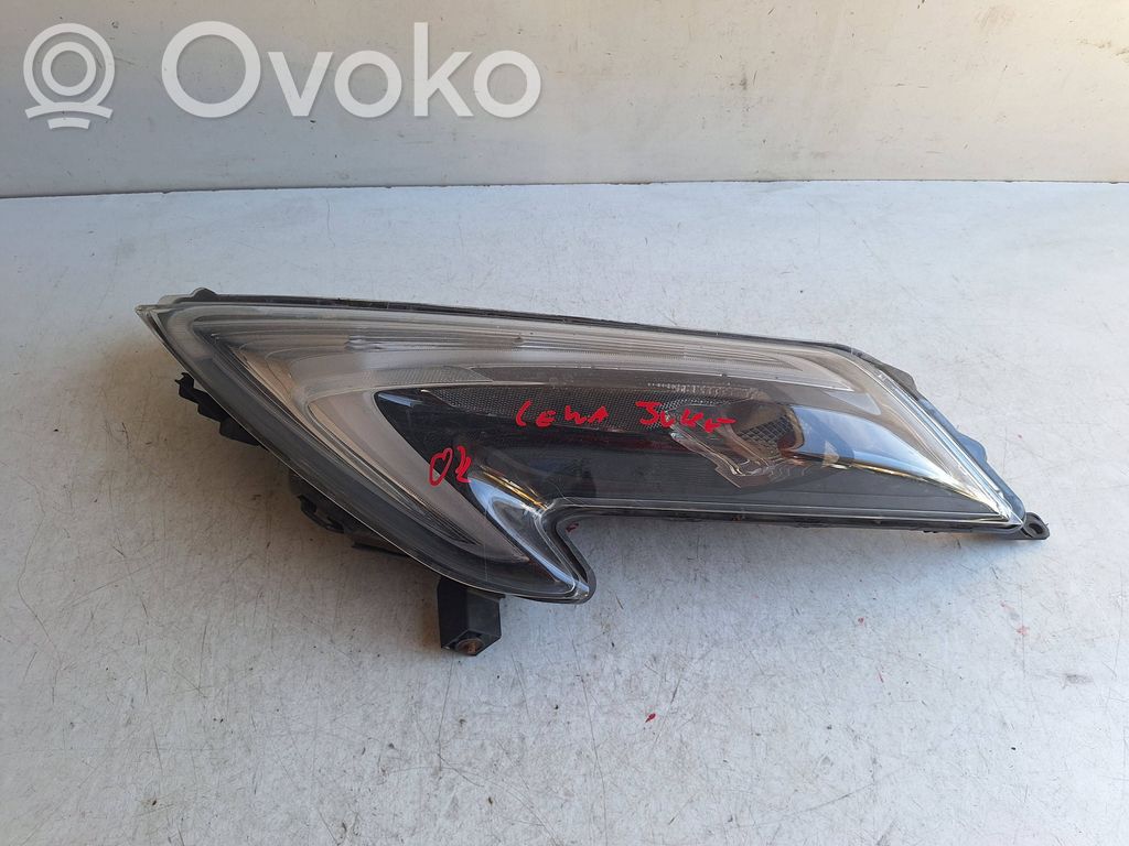 Nissan Juke I F15 Lampa przednia 