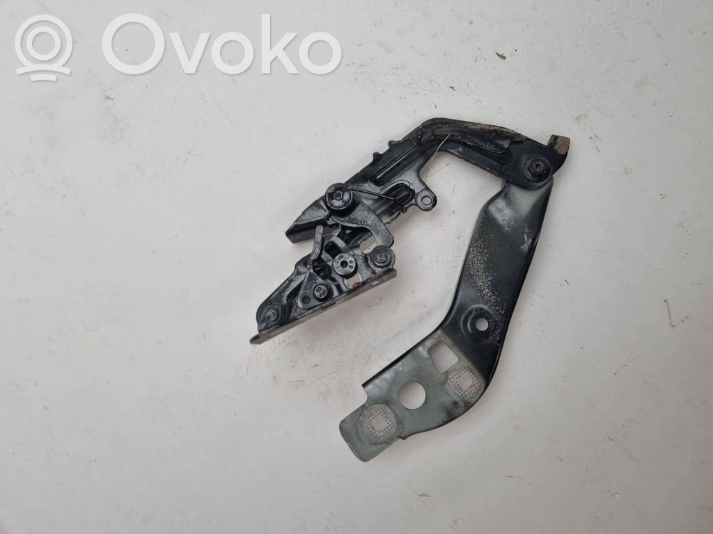 Mercedes-Benz A W177 Vyris (-iai) variklio dangčio 