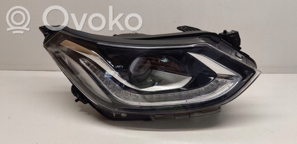 Opel Ampera- E Headlight/headlamp 