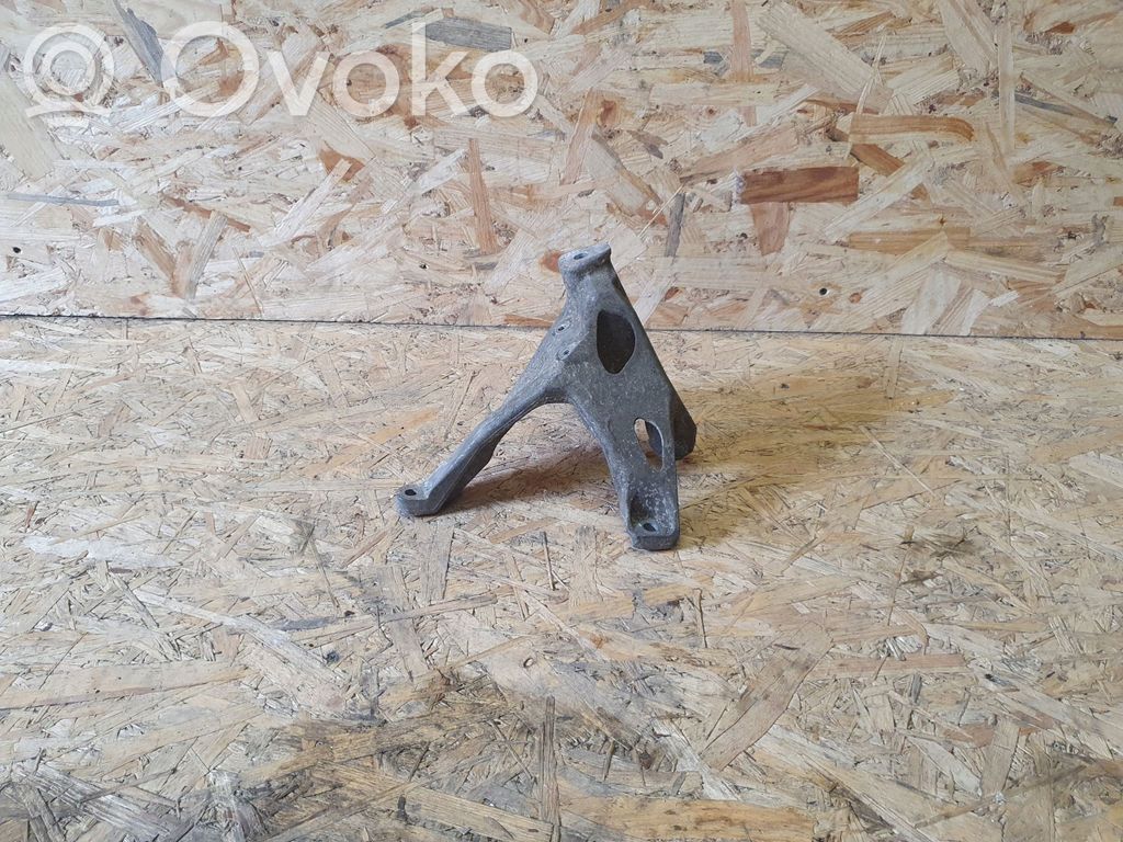 Audi A8 S8 D4 4H Engine mounting bracket 