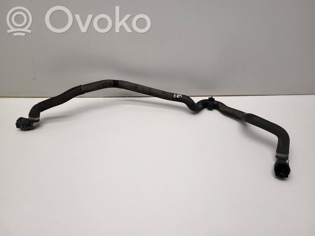 Engine coolant pipe/hose   3372636