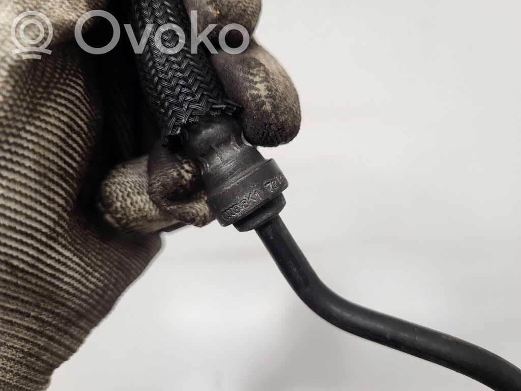 Audi A4 S4 B8 8K Przewód hydrauliczny sprzęgła 