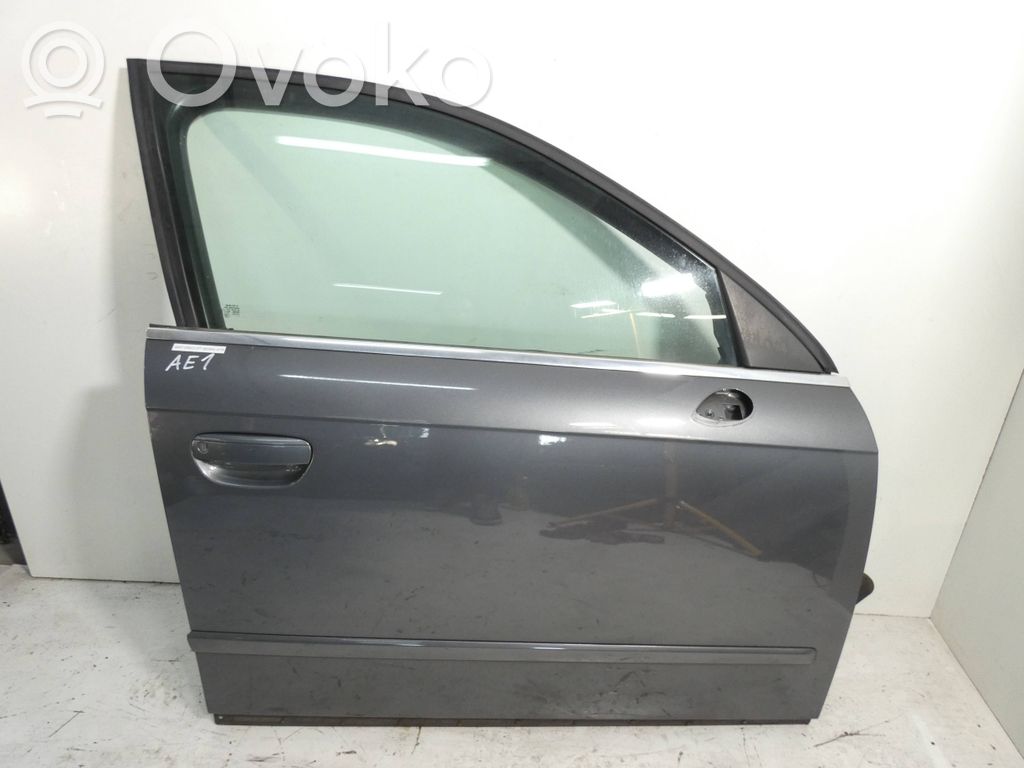 Puerta delantera   LX7R