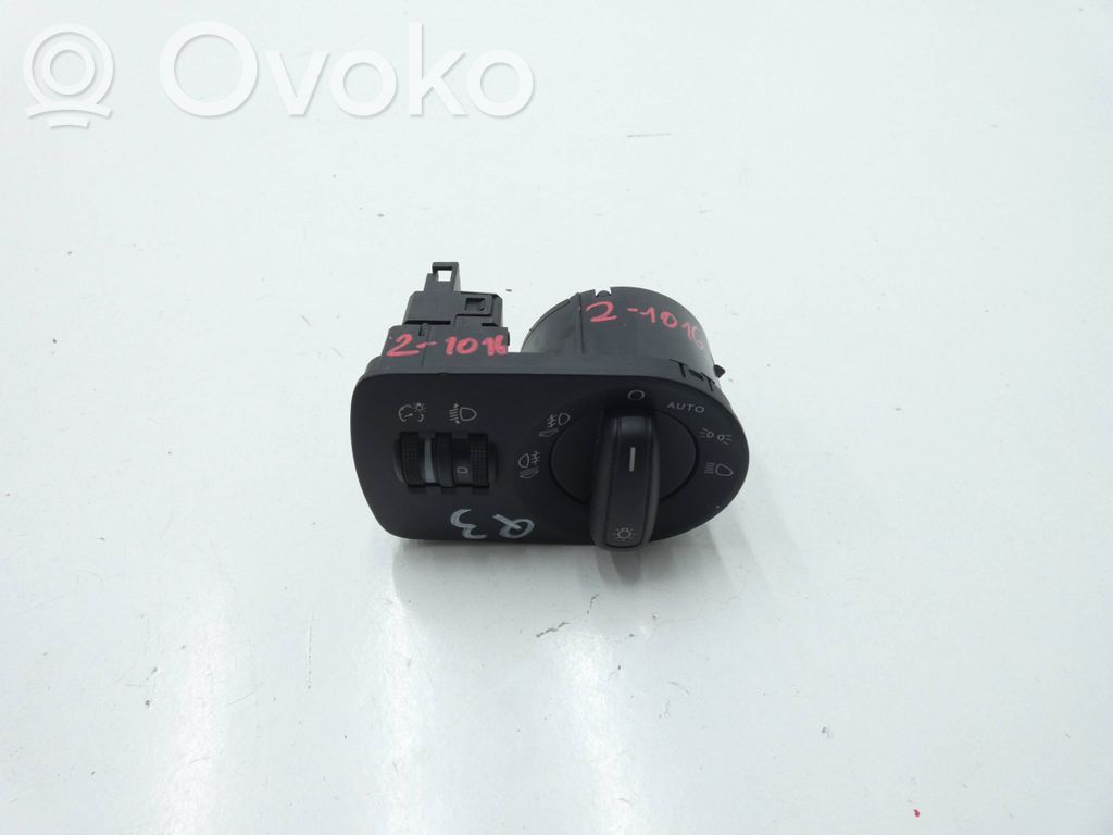 Audi Q3 8U Interruptor de luz 