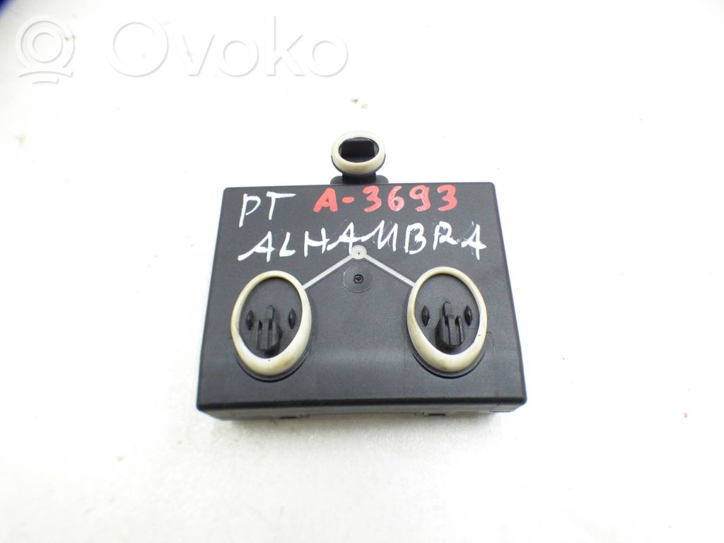 Volkswagen Sharan Door central lock control unit/module 
