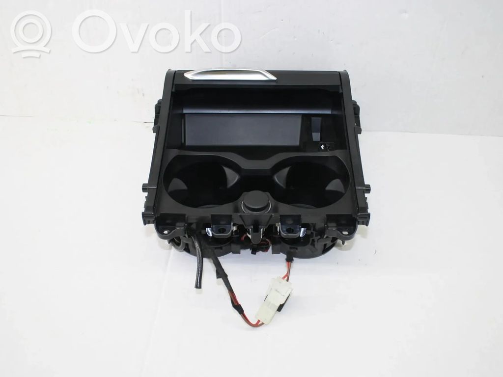 BMW X4 G02 Cup holder 