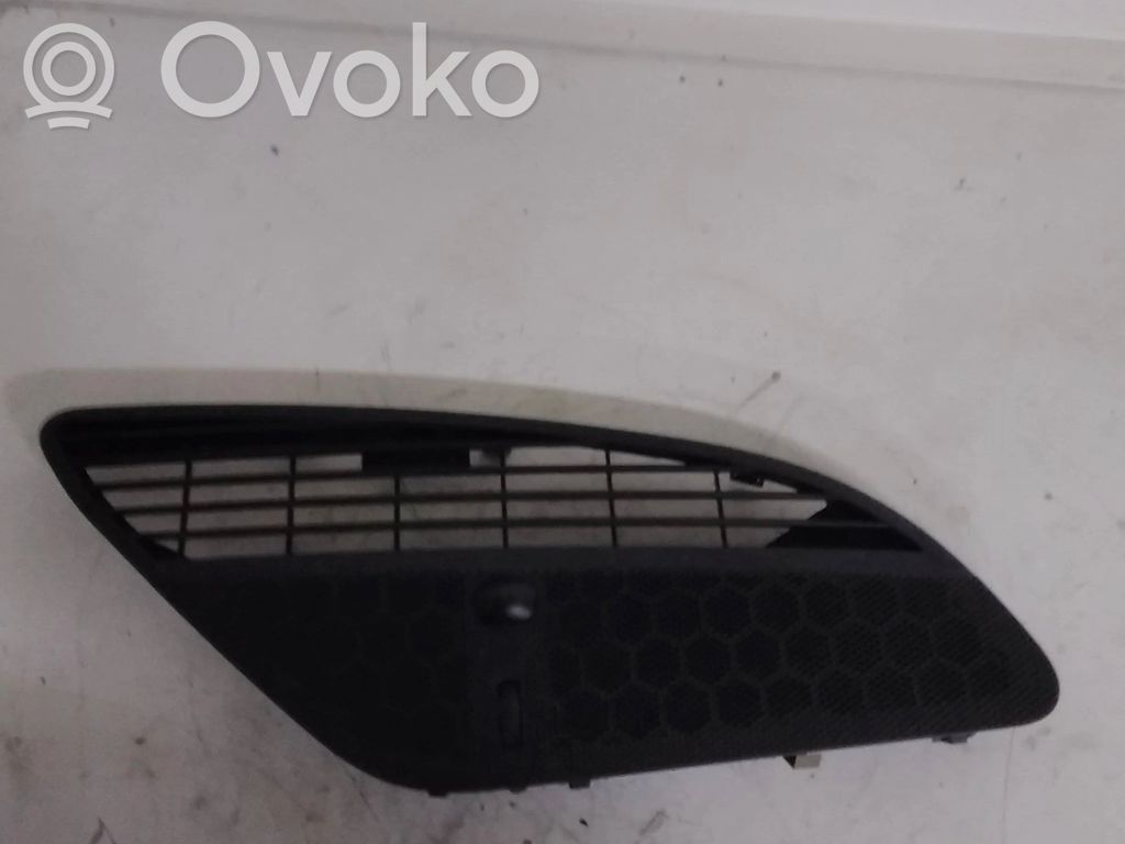 Citroen C5 Dash center air vent grill 