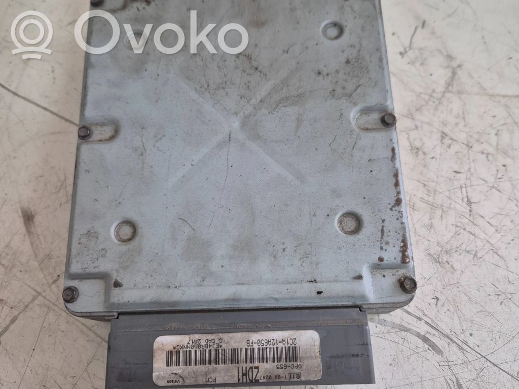 Ford Transit Variklio valdymo blokas 