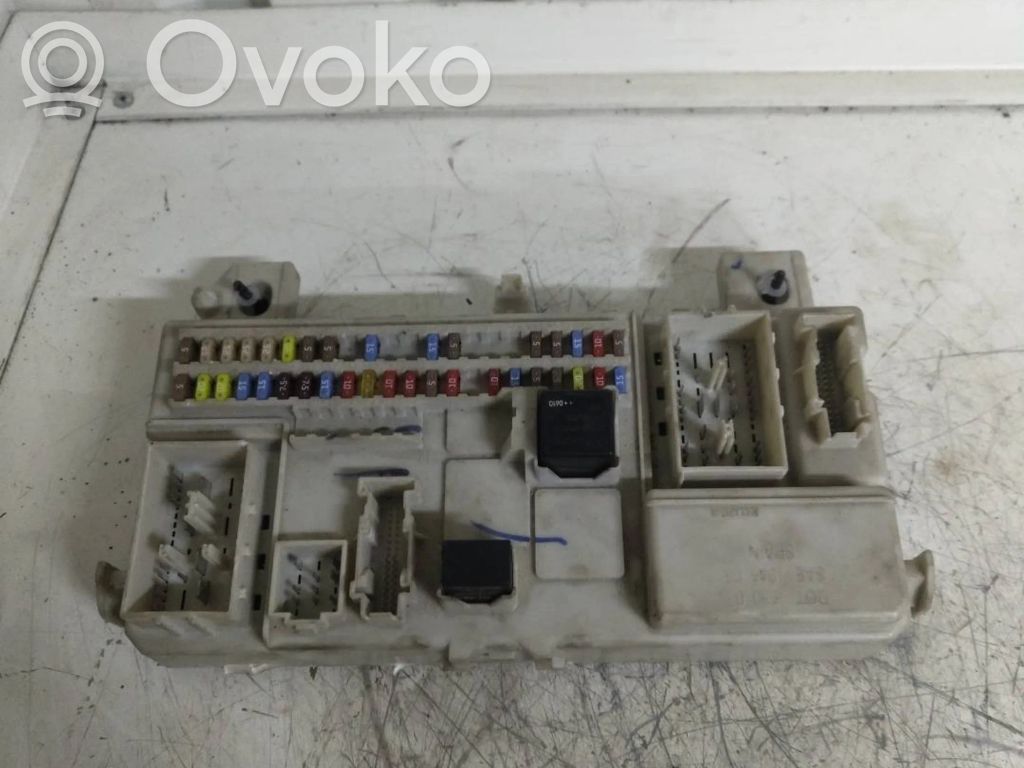 Volvo V50 Fuse module 