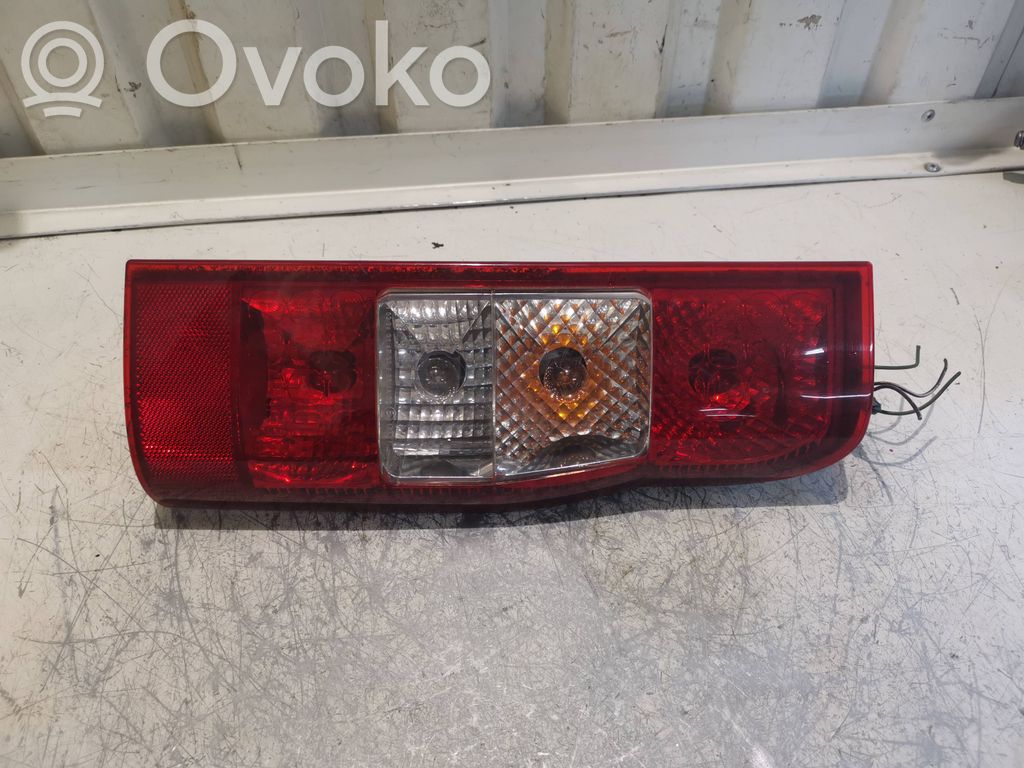 Rear/tail lights   6C1113404
