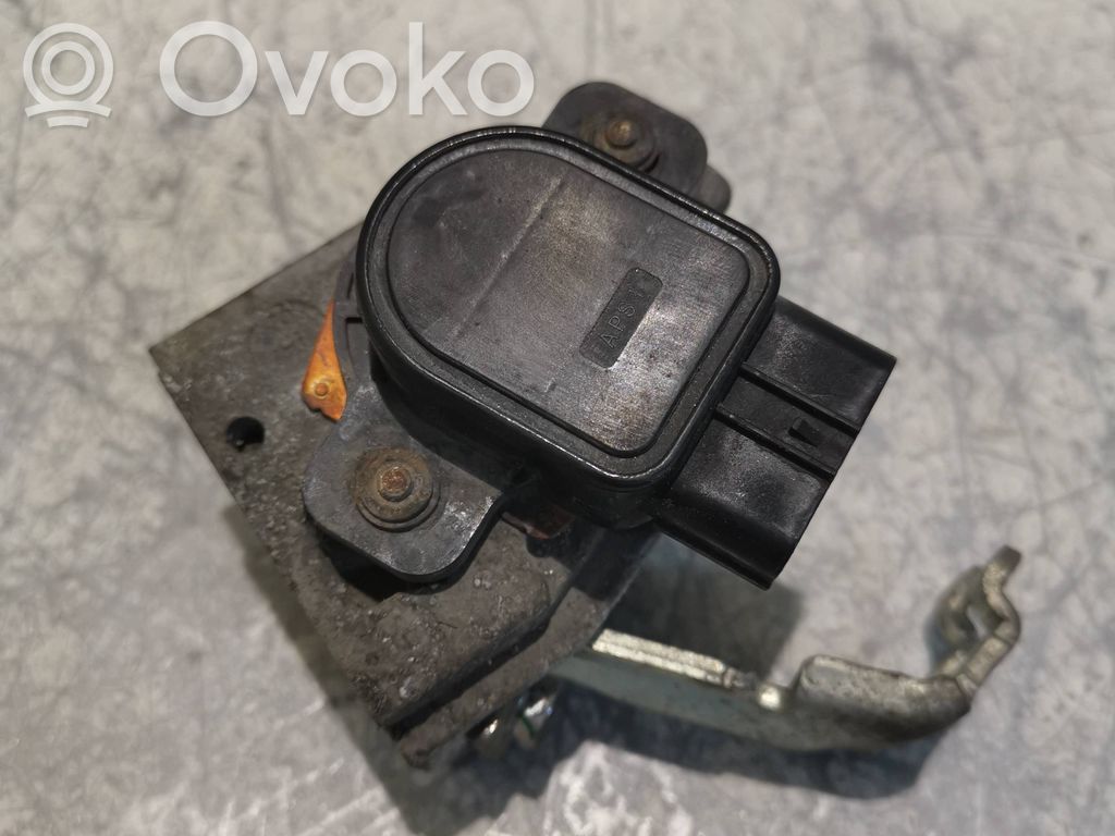 Accelerator pedal position sensor